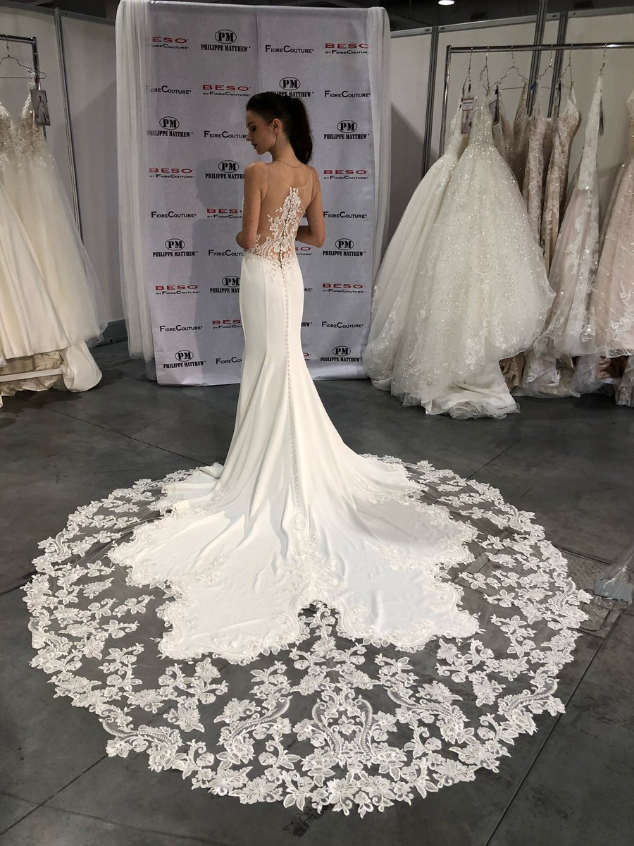 TLCModeling's tweet image. #VOWBRIDAL SHOW #LASVEGAS ❤️ #tlcmodels book your talent with us!