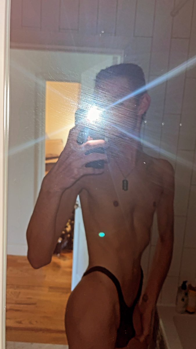 LandannStone's tweet photo. @Tim_Onlyfans @xchennyxxx https://t.co/IpIcehBkGX