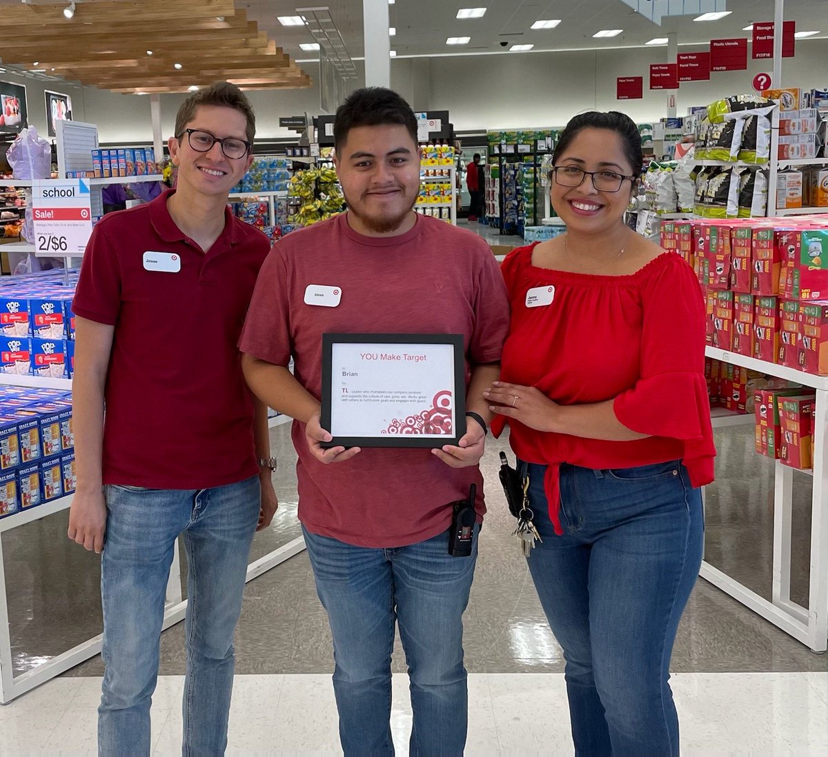 Congratulations to TL Brian for receiving July's TL You Matter Award. Brian was chosen because he is a leader who champions our company purpose and supports the culture of care, grow, win! #T1885 #worksomewhereyoulove #Target #caregrowwin @JennyTGT <a href="/Chris_TGT/">Chris</a> <a href="/Jesse_NER/">Jesse</a>