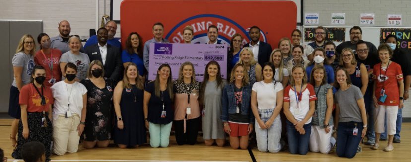 DanielleNCSP's tweet photo. Can’t get over our amazing commUNITY. Our Ts were gifted over $12K for their classrooms, which will be paid forward to our amazing Ss! We are so grateful! @olatheschools @RocketsRR #OPSfortheirFuture https://t.co/y6xhkFhCtL