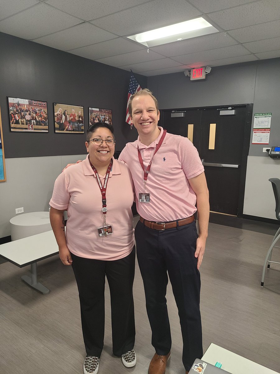Another successful Wednesday of wearing pink! I'm loving this tradition. Math department has been showing up STRONG so far. <a href="/MsG349/">Ms. Jessica Gonzalez</a> <a href="/MrLunz24/">Mr. Lunz</a> #MortonPride