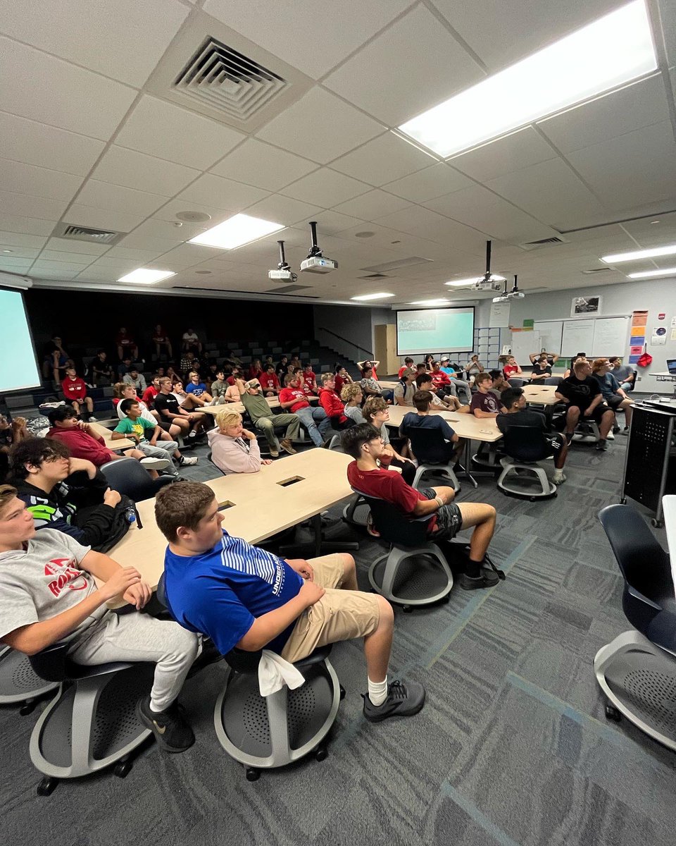 PlymouthRockies's tweet photo. It’s always great to have awesome speakers talk to the team!! It’s even more special when it’s ‘91 PHS Grad @HouinTerry ! #ELEVATE22 https://t.co/Wvu9EFRGO2