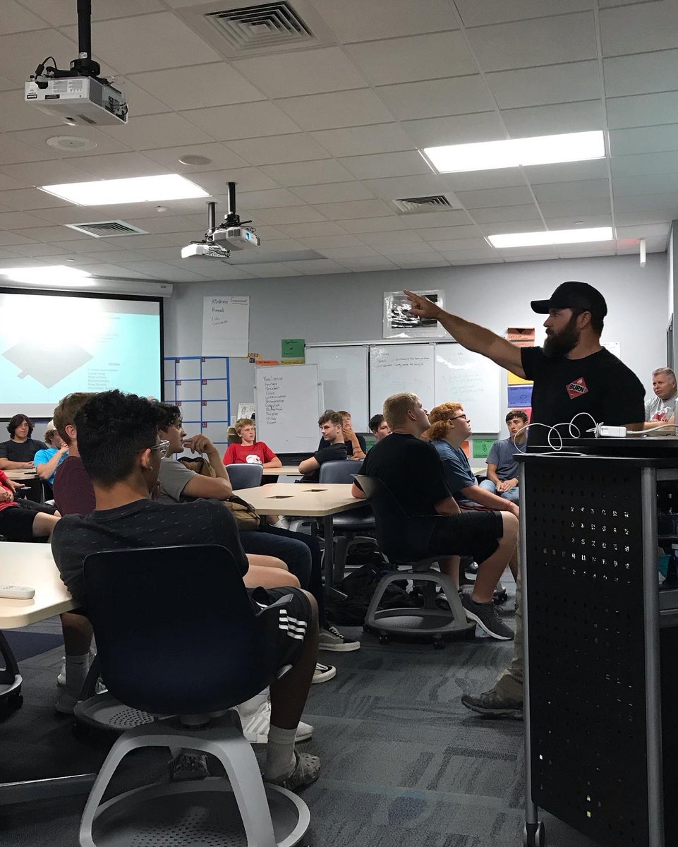 PlymouthRockies's tweet photo. It’s always great to have awesome speakers talk to the team!! It’s even more special when it’s ‘91 PHS Grad @HouinTerry ! #ELEVATE22 https://t.co/Wvu9EFRGO2