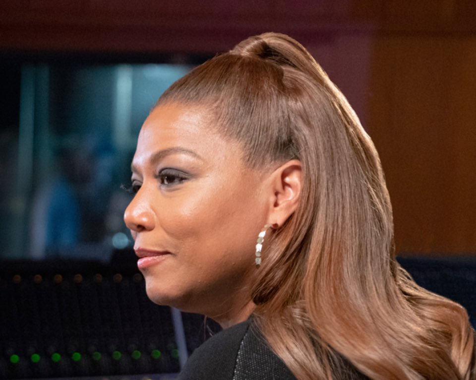 MEFeater Magazine on Twitter "One thing about Queen Latifah her hair is ALWAYS going to be laid