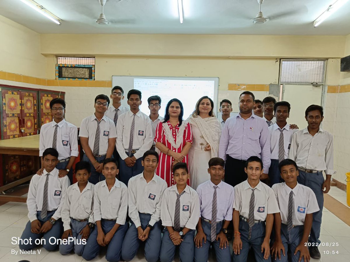 RituPuri22's tweet photo. Standards clubs are formed in #DelhiGovtSchools to increase awareness for quality as #consumers !

#students now know about @IndianStandards and it's uses in their #daily lives

We, proud #Teachers of #delhigovtschools facilitate in spreading this #awareness 

 @gupta_iitdelhi https://t.co/7qoCkGsGXV