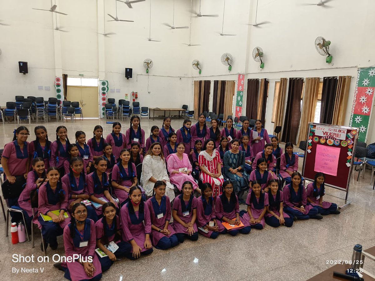 RituPuri22's tweet photo. Standards clubs are formed in #DelhiGovtSchools to increase awareness for quality as #consumers !

#students now know about @IndianStandards and it's uses in their #daily lives

We, proud #Teachers of #delhigovtschools facilitate in spreading this #awareness 

 @gupta_iitdelhi https://t.co/7qoCkGsGXV