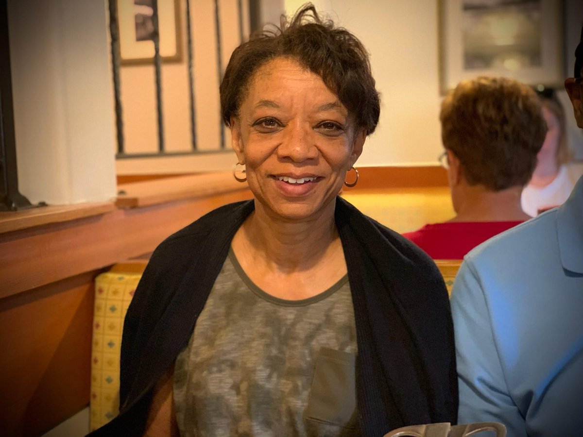 Sharing a post I hope you’ll read and retweet for my beautiful mom 💜

livingdonorreg.upmc.com <a href="/UPMC/">UPMC</a>