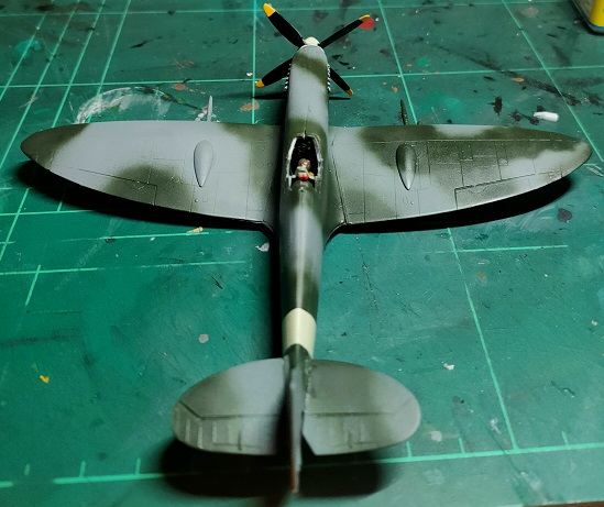 WartsNAllModels's tweet photo. Going live on https://t.co/cqPPEWXFpY in 30 minutes (9.30am ACST, 7pm CDT, ECT) putting #decals on the #spitfire, #engines on the #halifax, and #vents in the #lancaster #enginebays, and putting my #newglue to use. Pop past and chat! #scalemodels #ww2 #aircraft #airfixmodels https://t.co/IErLal9U3h