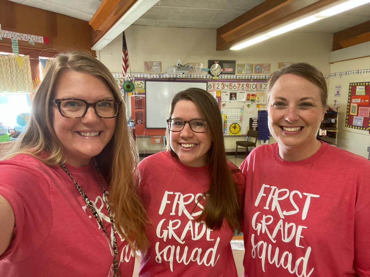 Merrell78's tweet photo. Couldn’t have done it without a great team! #firstyearfirstgrade #firstgradeteam #teachertired https://t.co/R5OfB3APNW