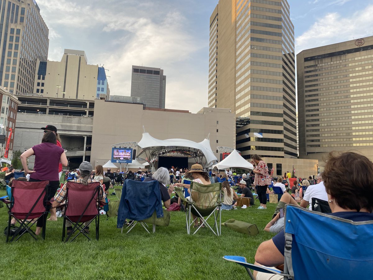 HeatherConlee's tweet photo. Thank you ⁦@ColumbusCommons⁩ #perfectnight #mojoflo https://t.co/XLOonPlYqb