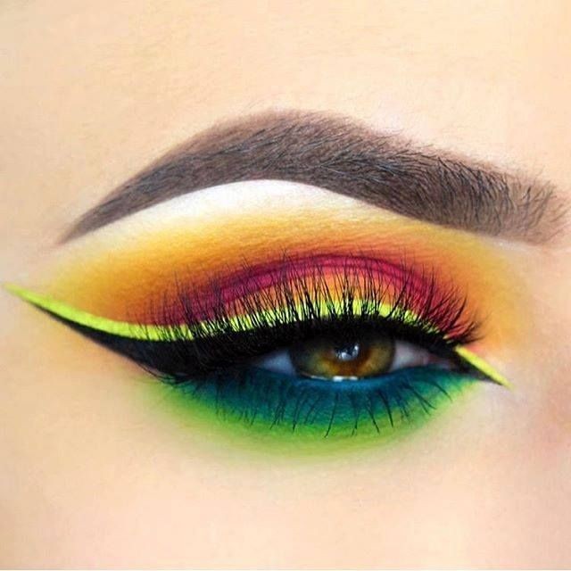 Eyessart's tweet photo. Colorful π₯°
#makeupartist #makeup #eye #eyemakeup #fashion #fashiontwt #eyeart #artist #USA #NYC #usablog #nycblog #trend #TrendingNow https://t.co/YooayhFfav