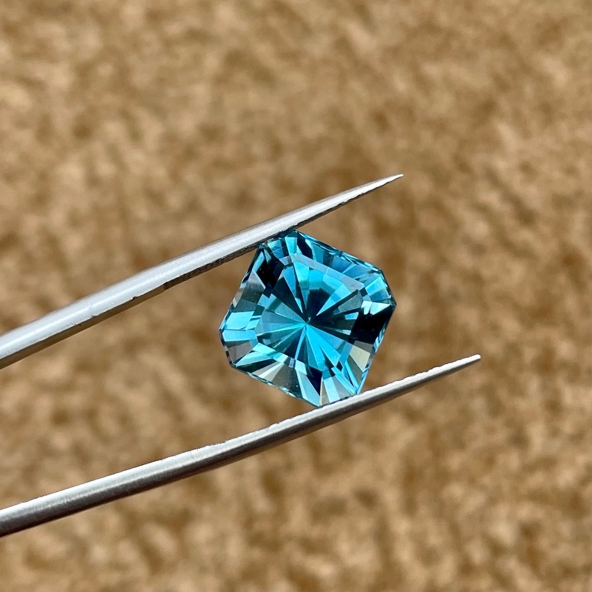 danielkakai1's tweet photo. Precision Cut Faceted Swiss Blue Topaz, Sky Blue Topaz, Blue Topaz Jewelry, Loose Topaz Ring,Natural Blue Gemstone
#loose #Ringnatural #PrecisionCutFaceted #Jewelry #TopazSky #Gemstone #topaz #finefacetedgems #EtsyEmail
👉https://t.co/j4C1rITGbk https://t.co/HkgE5S1xEN