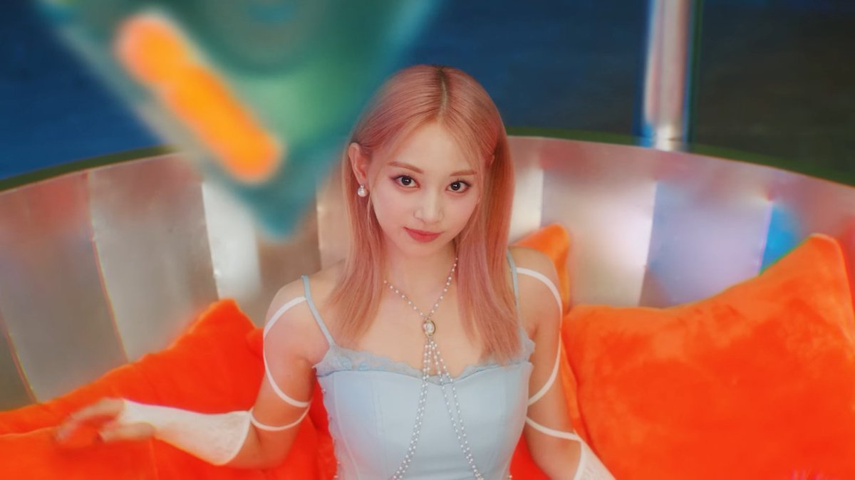 tzuyu pics tweet media