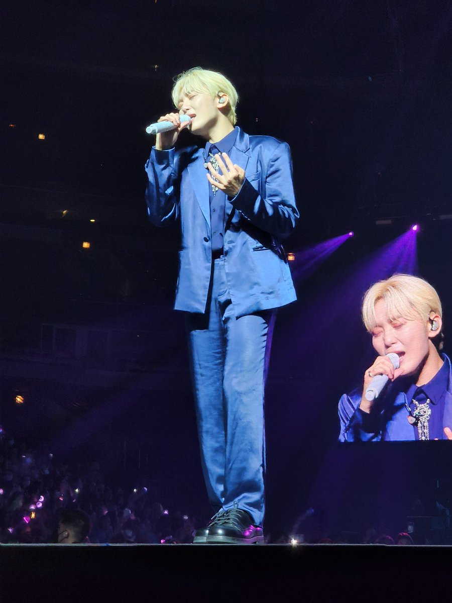 lov3lex's tweet photo. #SEVENTEEN #SEVENTEENinCHICAGO #Seungkwan https://t.co/Xl7SDstPPU