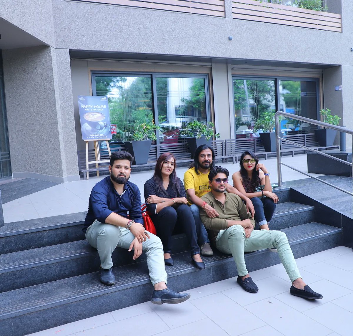 v_p_actor's tweet photo. Coming soon Short film night out Star cast  team 
#vijaypithadiya #nightouthorrorfilms #horrorfilm #movies #movie #film #cinema #films #hollywood #actor #love #s #art #cinematography #actress  #moviescenes #music #filmmaking #horror #Cine #director #HorrorMovies #filmmakers https://t.co/5nt1jUvPjw