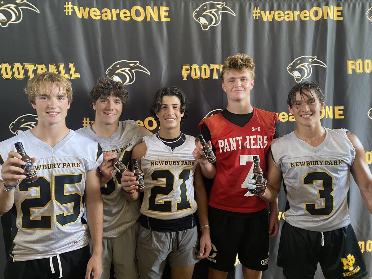Last weeks Old Boney Mountain Hot Sauce Player of the Week Special teams Tristan Mussmaucker , Offense Brady Smigiel &amp; Shane Rosenthal , Defense Beau Purvis, Hitter Charlie Simmons   <a href="/HscBoney/">OldBoneyMountain</a> <a href="/BradySmigiel/">Brady Smigiel</a> <a href="/ShaneRosentha11/">Shane Rosenthal</a> <a href="/Beau_Purvis/">Beau Purvis</a> <a href="/Charlie8Simmons/">Charlie Simmons</a> <a href="/joe_smigiel/">Joe Smigiel</a>