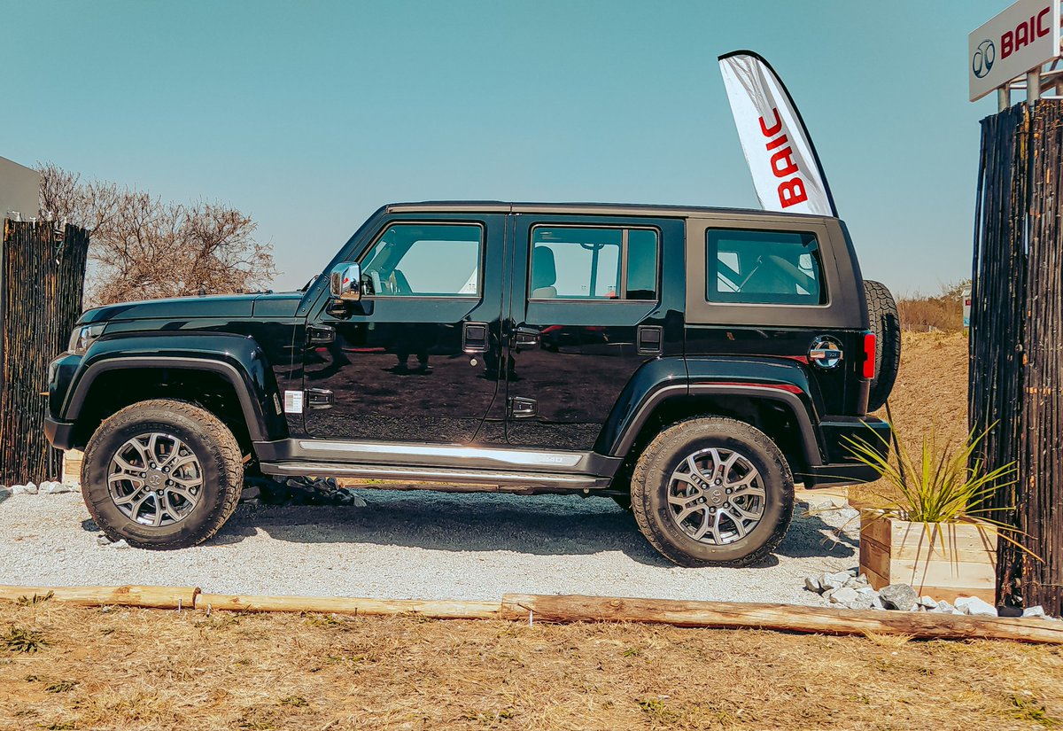 OtsileJK's tweet photo. We came, we saw, we conquered.

After tackling a few steep inclines, descents wheel articulation and sand driving on @baic_sa 4x4 obstacle at the #FestofMotoring, the B40 Plus continues to impress with its off-road abilities as it tackled obstacles with ease. https://t.co/k0OTJvbasB