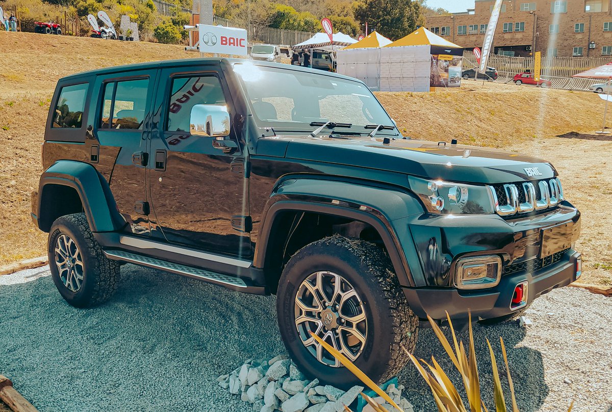 OtsileJK's tweet photo. We came, we saw, we conquered.

After tackling a few steep inclines, descents wheel articulation and sand driving on @baic_sa 4x4 obstacle at the #FestofMotoring, the B40 Plus continues to impress with its off-road abilities as it tackled obstacles with ease. https://t.co/k0OTJvbasB