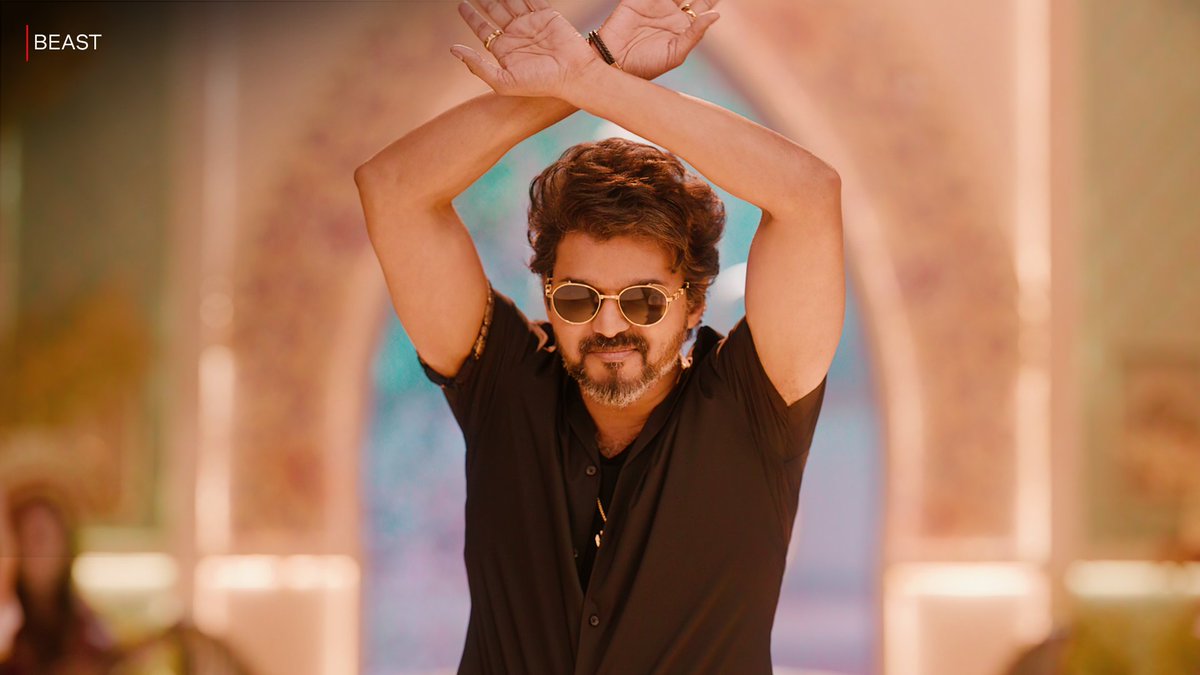 Netflix_INSouth's tweet photo. One look at Thalapathy and our heart does the Halamathi 🥰😍🥵 https://t.co/TEf5sUc2ou