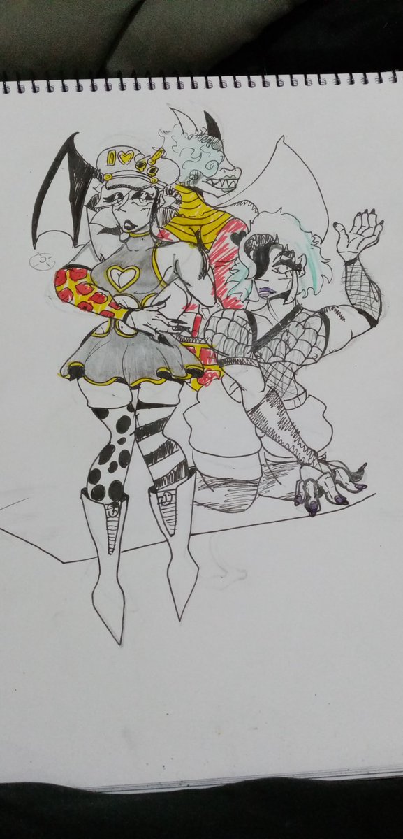 DonCome00913351's tweet photo. Ando raro #draw #art #drawing #drawigns https://t.co/V1kxyiKWB7