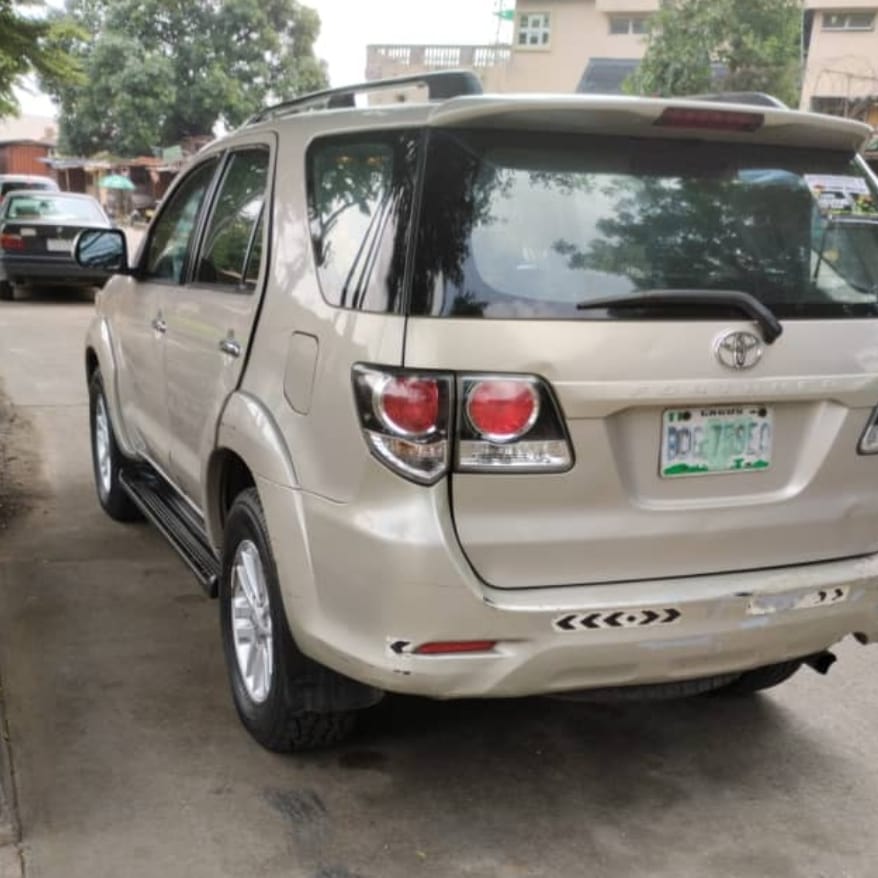 Aitwole's tweet photo. 2014 Toyota Fortuner 4sale@Lagos.Chat me now. https://t.co/GPED58S039