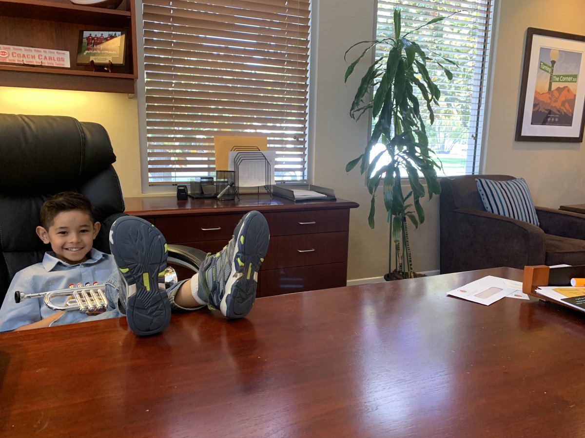 Clearly, someone felt very comfortable in dad’s office. #LikeABoss #TBT