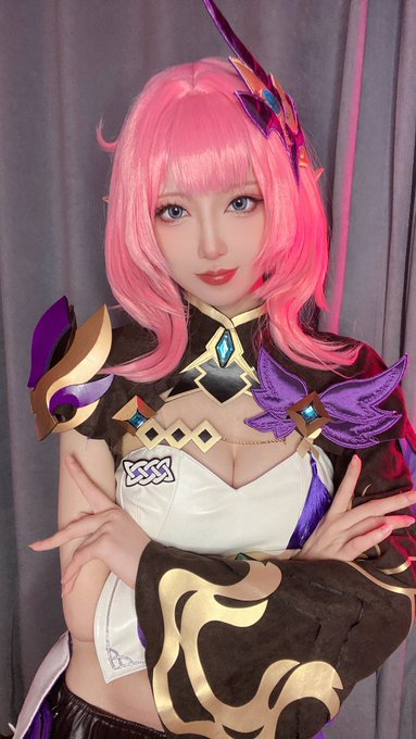 Twitterのコスプレ画像35