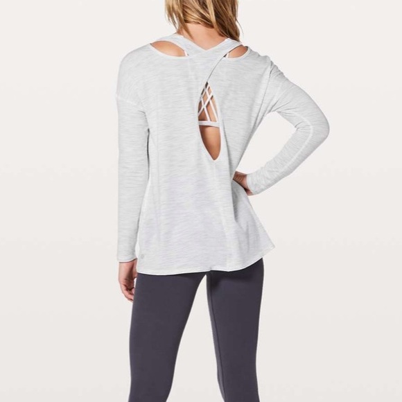 dianajill's tweet photo. So good I had to share! Check out all the items I'm loving on @Poshmarkapp #poshmark #fashion #style #shopmycloset #sorel #lululemonathletica #patagonia: https://t.co/hcqcs73Zz1 https://t.co/LfHR5N9Dxf
