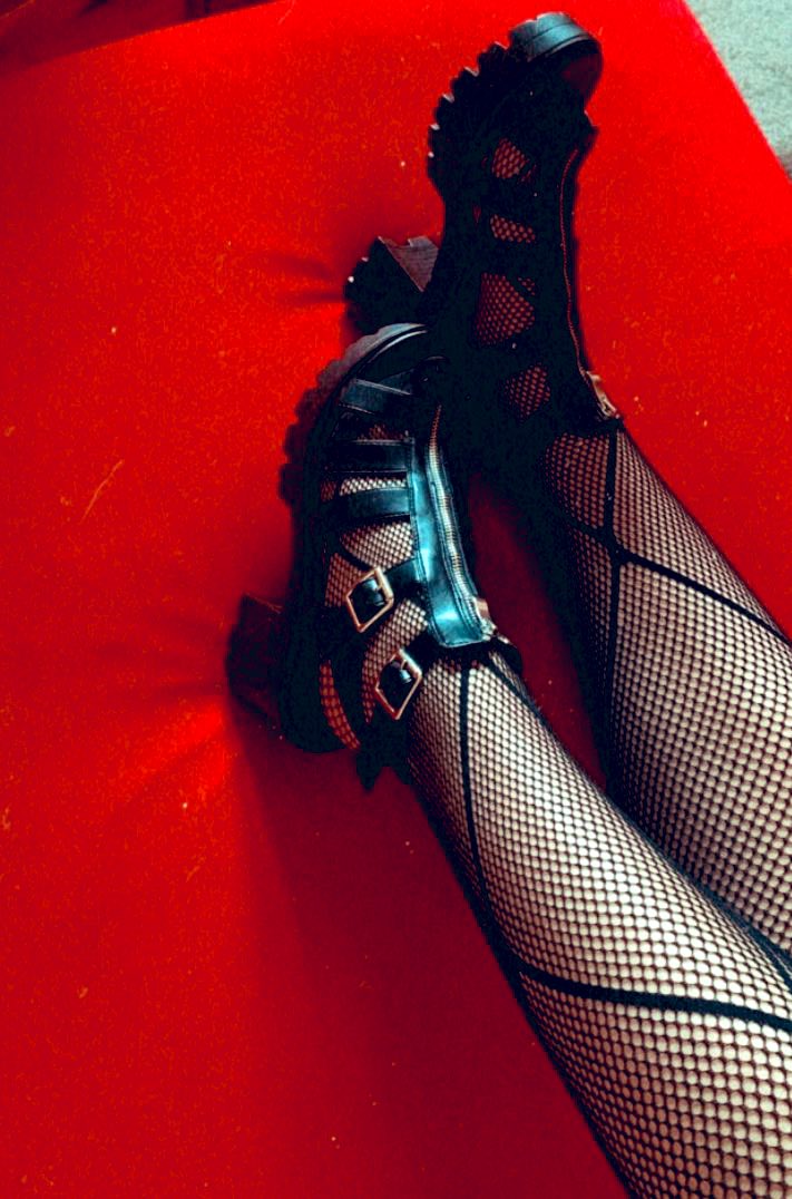 MistressFindomm's tweet photo. New slave funded shoes, take a note and start being useful. Maybe you will get as lucky as him and I will step on you as well @rtfindom @find0m @rtfeetslave1 @rt_feet @RtPigglet @Rtlikeslave @RTFindomPromo @Feetopia @Feetfinder https://t.co/zlMmBcId3Y