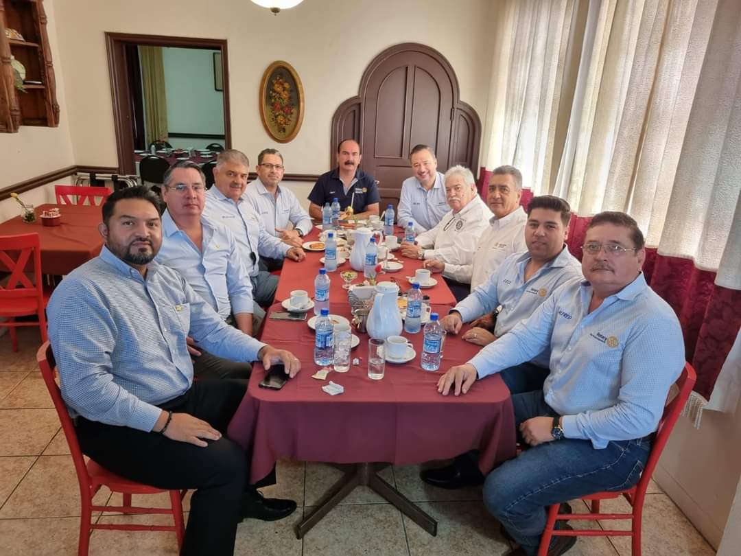 Rotario95's tweet photo. Agradecemos a todos los patrocinadores, amigos rotarios e invitados especiales que nos acompañaron en nuestro cambio de mesa directiva 2022-2023.

#ImaginaRotary #Distrito4130 #ServirParaCambiarVidas #RotaryInternacional https://t.co/97ZWwdpY3d