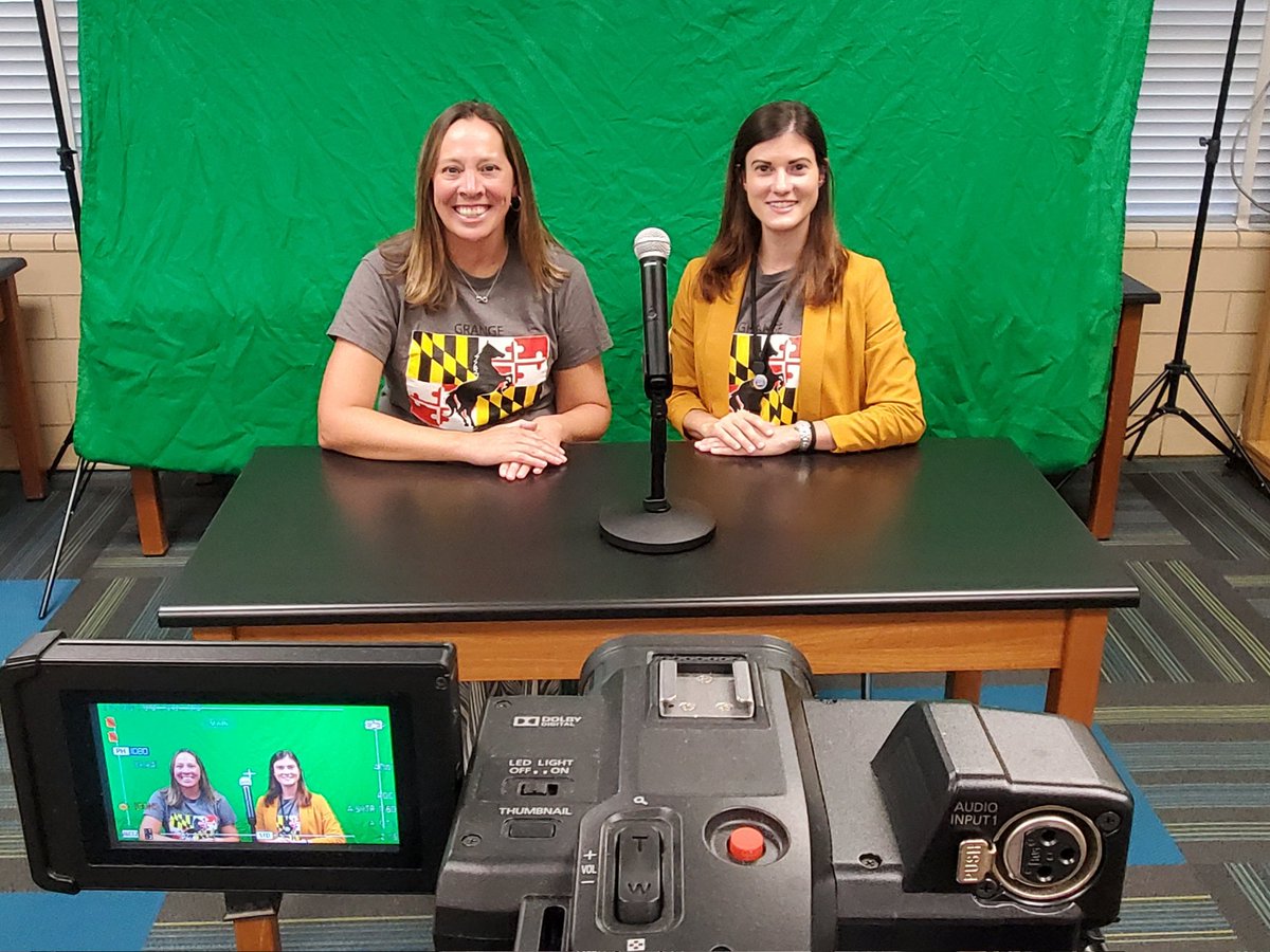DBuppert's tweet photo. BTSN 2022 was a success! Way to go @GrangeES teachers for making our school so welcoming for all families! Let the fun begin!! #Grange #BTSN2022 @racheljudith5 https://t.co/JSHxc5xTDm