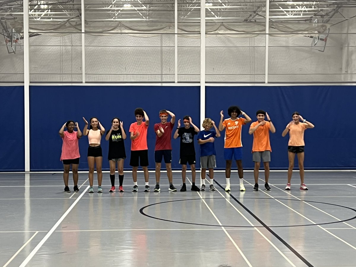 vhcougarxc's tweet photo. Lots of great teamwork and fun at today’s team building. Building bonds and trust gives us the foundation we need for the season! Here we go! Congrats to the yellow team on the title! @VHHS_BoysXC  #vhxc #cougarxc  #getoutofcomfortzone https://t.co/d5nFMSJzZ0