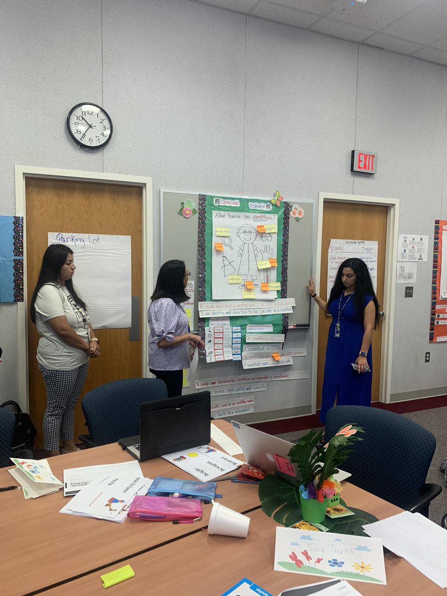 Content Walls allows students to connect to the learning, opportunities to think, engage with others, practice our 4 language domains, and bring to content to life. Great day of learning and collaboration at the Bilingual Kinder Q1 PD . #mymisd #misdEL_Support