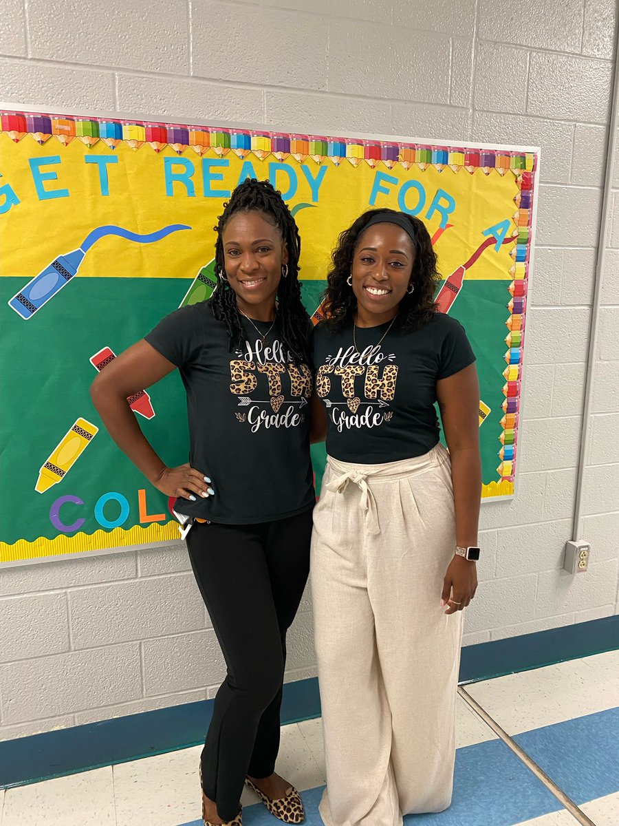 MsPitt17's tweet photo. Meet the teacher year 6 was a success!!! 🍎 https://t.co/9KsKm3sAhv