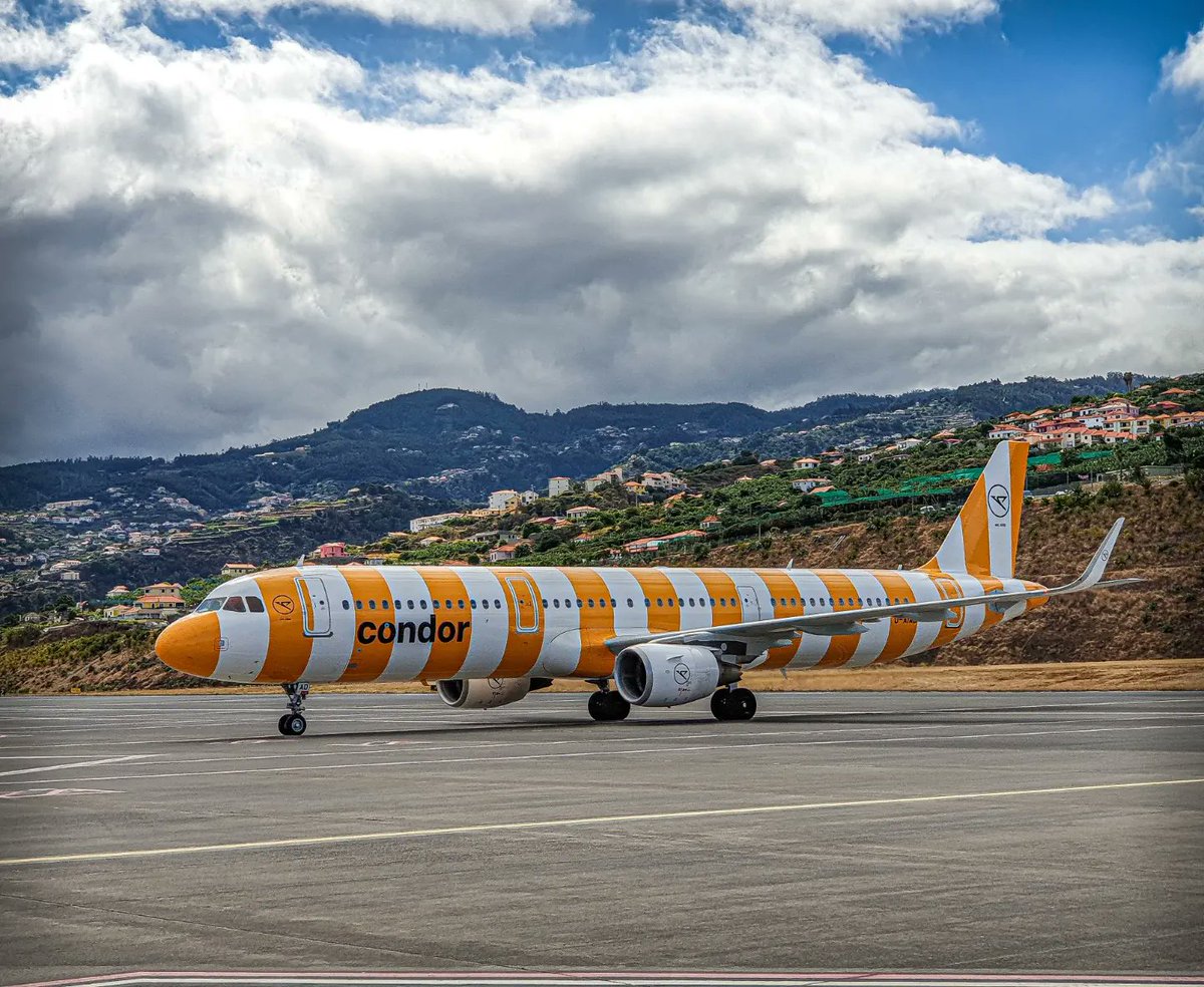 sol_robertots's tweet photo. #condor #condorflüght #condorairlines #condorcrew #condorlivery #condorflight #madeiraisland #FNC #LPMA #visitmadeira #robertosolphotography https://t.co/5oHWP0TFGf