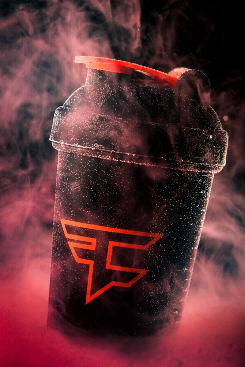 JordanMPhotos's tweet photo. Love how these turned out💣

@GFuelEnergy @GammaLabs @FaZeClan https://t.co/zWgfTPbKvp