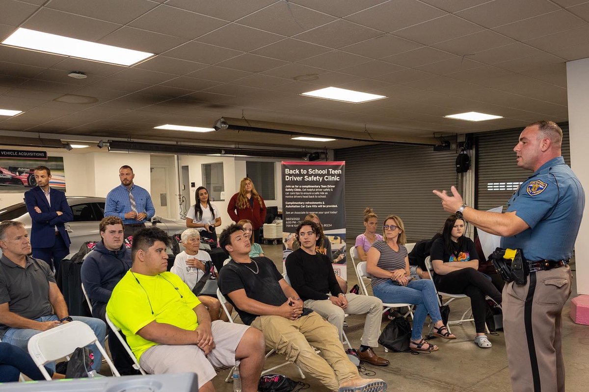 AutoNation's tweet photo. Our Teen Driver Safety Clinic in Denver was a success! Special thanks to Trooper Heller for speaking to teens about driver safety &amp; road laws. Our Service Manager, Jim, showed the teens car care tips! This is how we #GoBeGreat in the community. #DRVPNK #ONEAutoNation #Community https://t.co/hDgC2UnlER