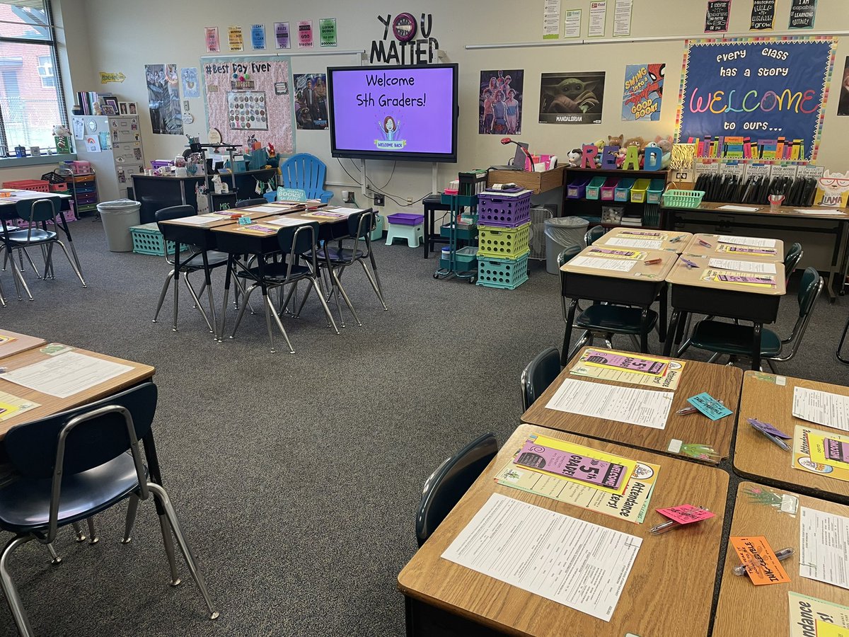 It was an Open House success! Now to rest up and get ready for the first day on Monday #teachertired #5thgradeteacher #BackToSchool <a href="/CHESPirates/">Corinth-Holders Elementary School</a>