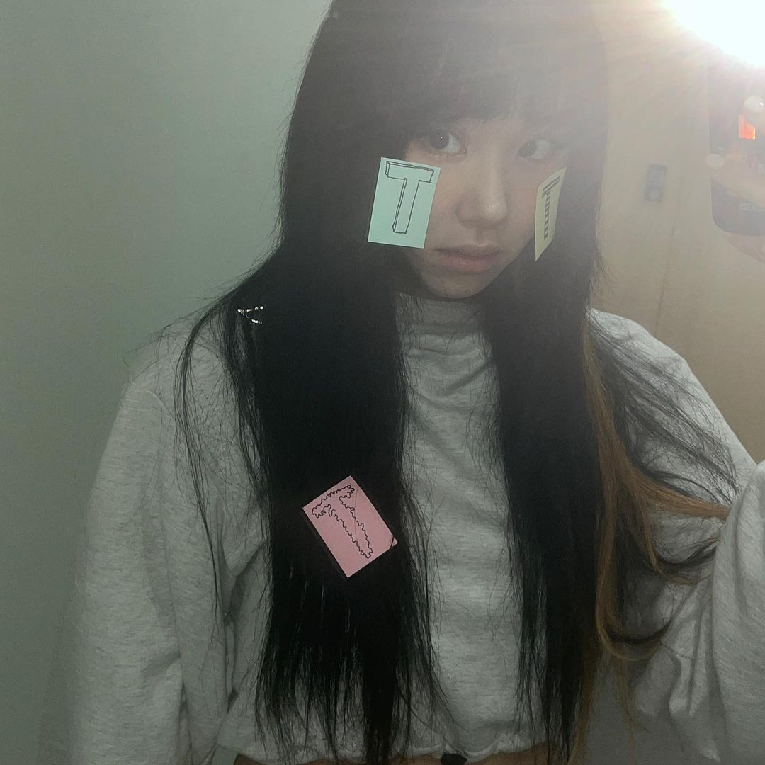 채영 (CHAEYOUNG) tweet media