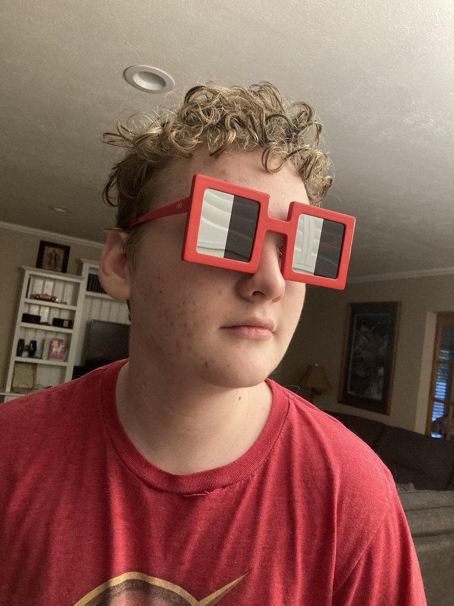 The Sam Ellis tweet media