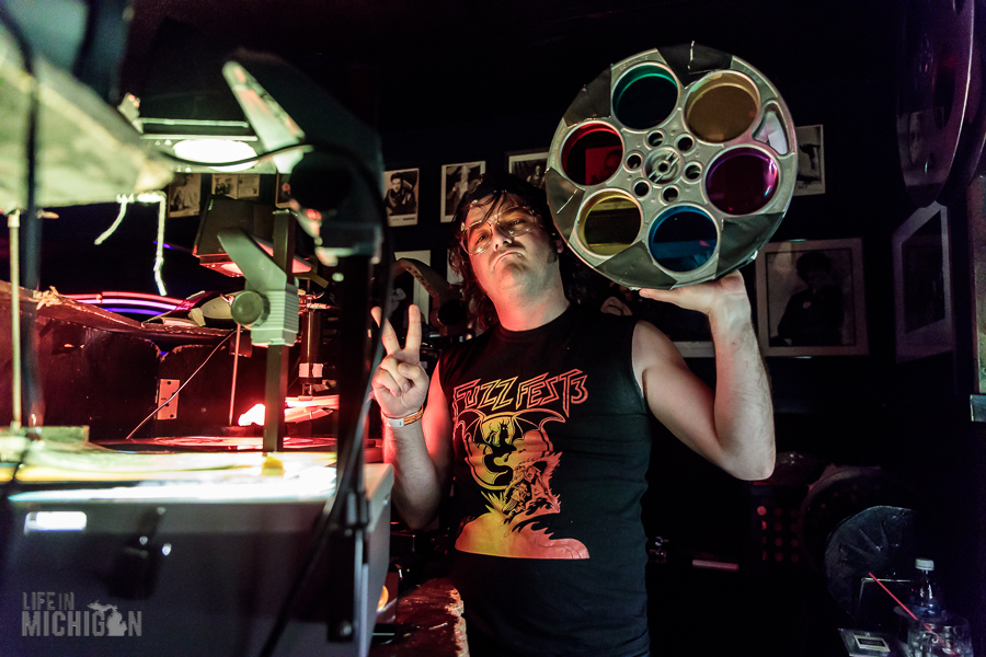 JeremyWheeler's tweet photo. A nice snap of me from @lifeinmich from #FuzzFest 6 with my film reel spinning gel contraption (that now hangs in my kitchen window). https://t.co/TOYpuWnPeC