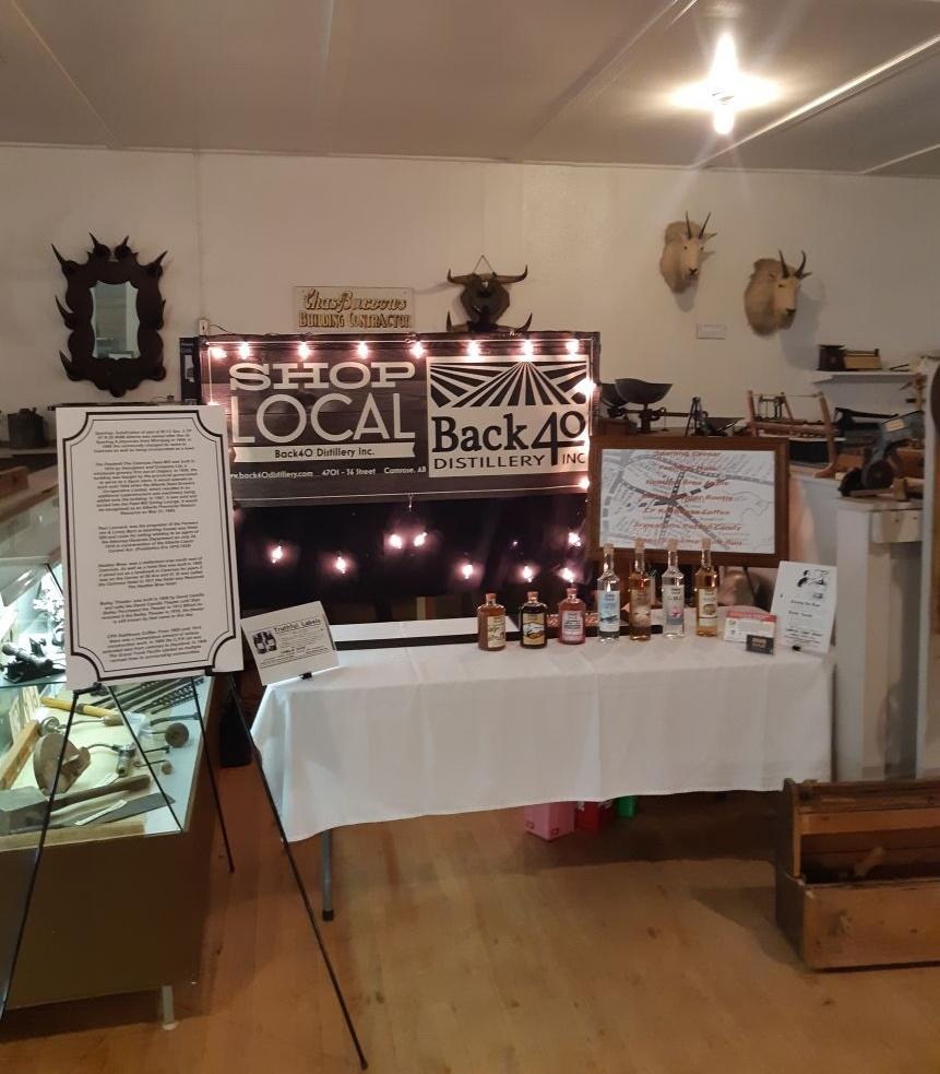 Back40distill's tweet photo. Excited to be out in support of the Camrose Centennial Museum. Going to be a great night!

#tastenightatthemuseum #camrosealberta #camrosecentennialmuseum #craftdistillery #localbusiness https://t.co/ANRYsJ8TJk