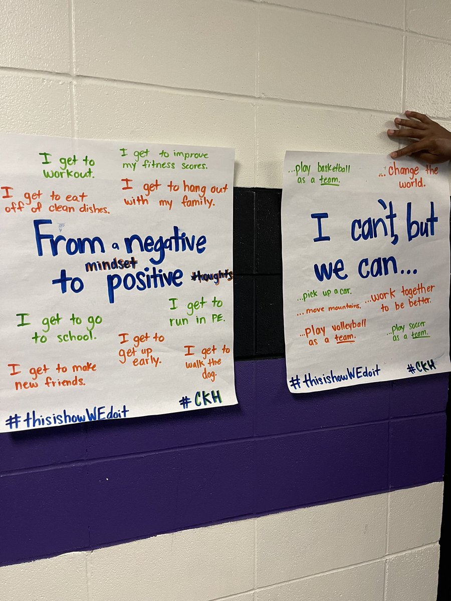Here are some of our afternoon launches with our 7th hour students!! The students took great pride in their examples and engaged in meaningful conversations. 💜🖤🤍 <a href="/msa_w/">MSA West M/HS</a> <a href="/ckhflippengroup/">CapturingKidsHearts</a> <a href="/IbervilleSchool/">Iberville Schools</a>