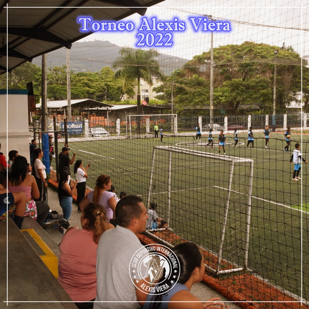 EdeArquerosAV's tweet photo. #TorneoAlexisViera🏆
Aquí más imágenes de nuestro Toreno Alexis Viera 📷
Álbum fotográfico: https://t.co/JX4OSdvF6H
@pulpoviera
#SosUnGanador #Integración #Fotos #Diversión #Familia #FútbolBase https://t.co/n8ijn4JNOP