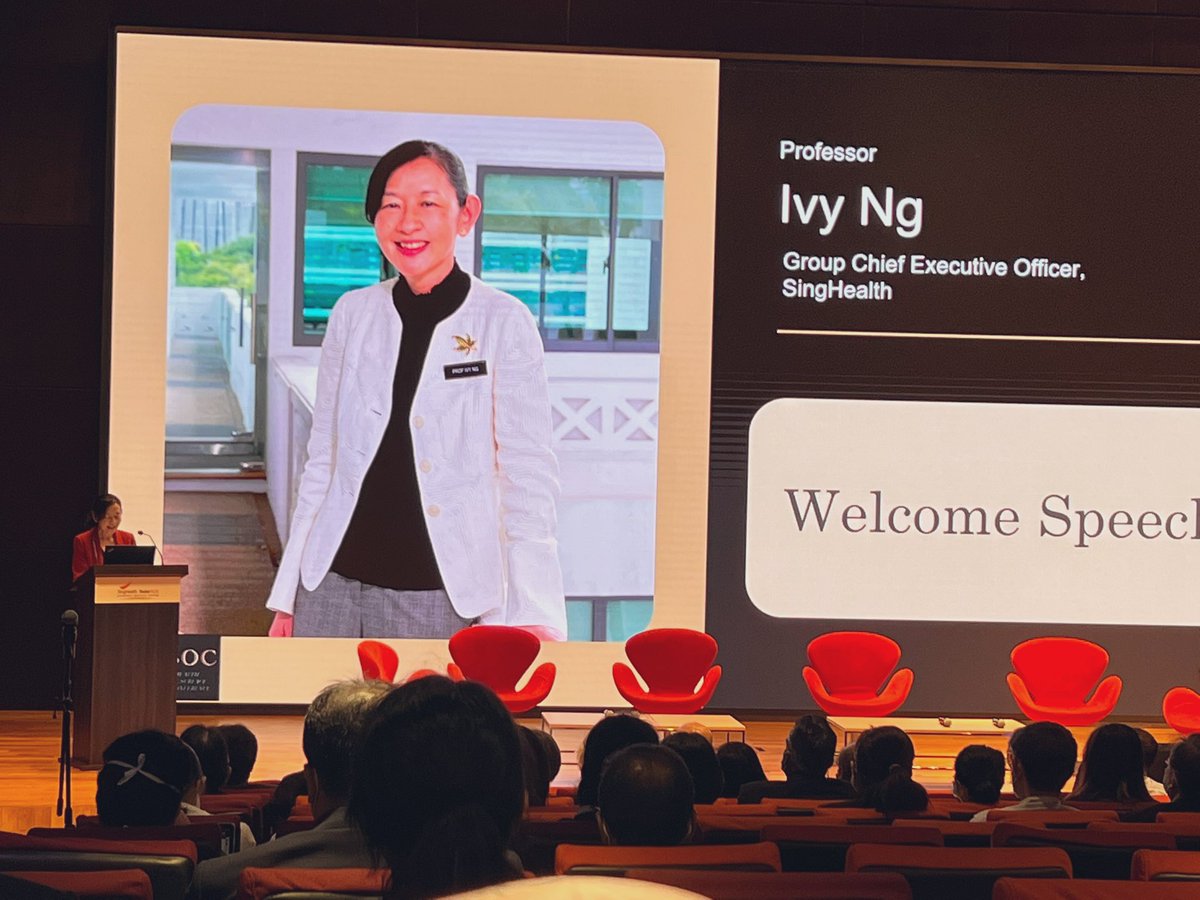 EvelynWongYT's tweet photo. #happeningnow 1st SingHealth Peritoneal Surface Oncology Conference in 🇸🇬!. Congrats to @JohnnyOngCA @Jolenewongsm @ChiaClaramae on the successful opening! #SPRinT Plenarytalk: Prof Med.Beate.Rau on setting up a comprehensive peritoneal centre 💥💥 https://t.co/LhUDRHAgYB