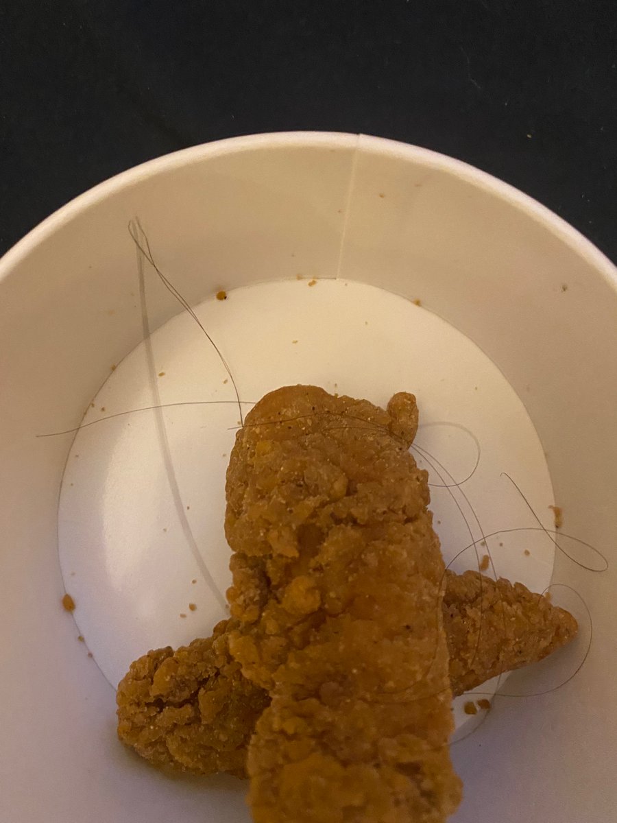 F you Laura looser tweet media