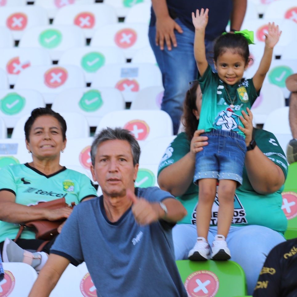 FUTBOL: FAMILIA

¡Gracias por su apoyo!

#SerFieraEsUnOrgullo 🦁