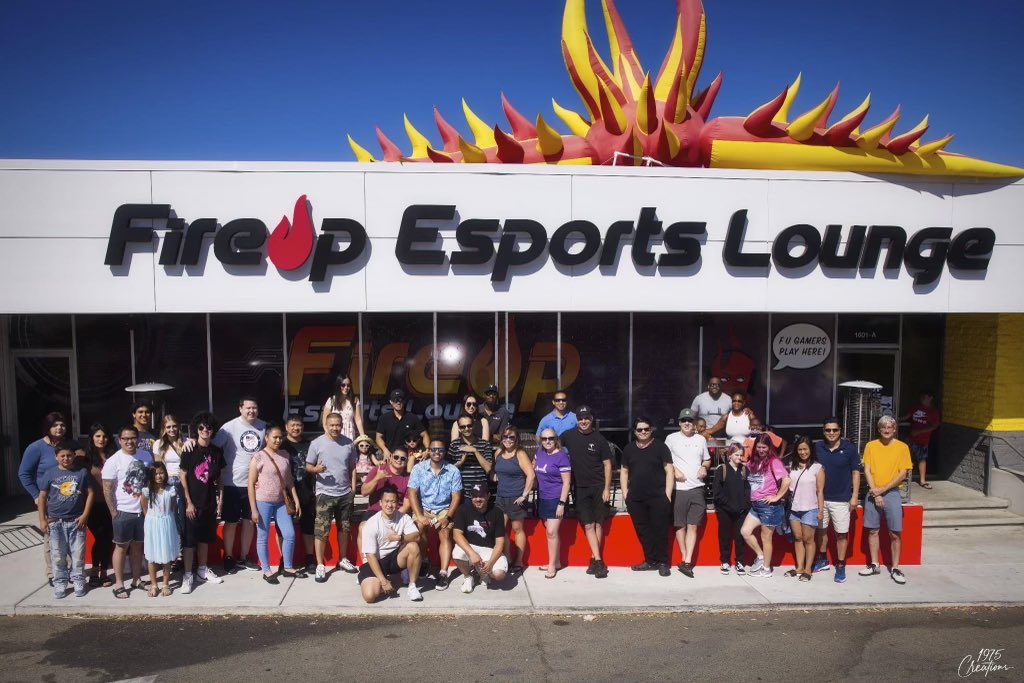 FireUpEsports's tweet photo. Thank You Tesla Club Sacramento for coming out &amp; bringing the community together. Fireup Esports Lounge looks forward to seeing you all again soon!🔥🏎 https://t.co/GT5hi6MGIa