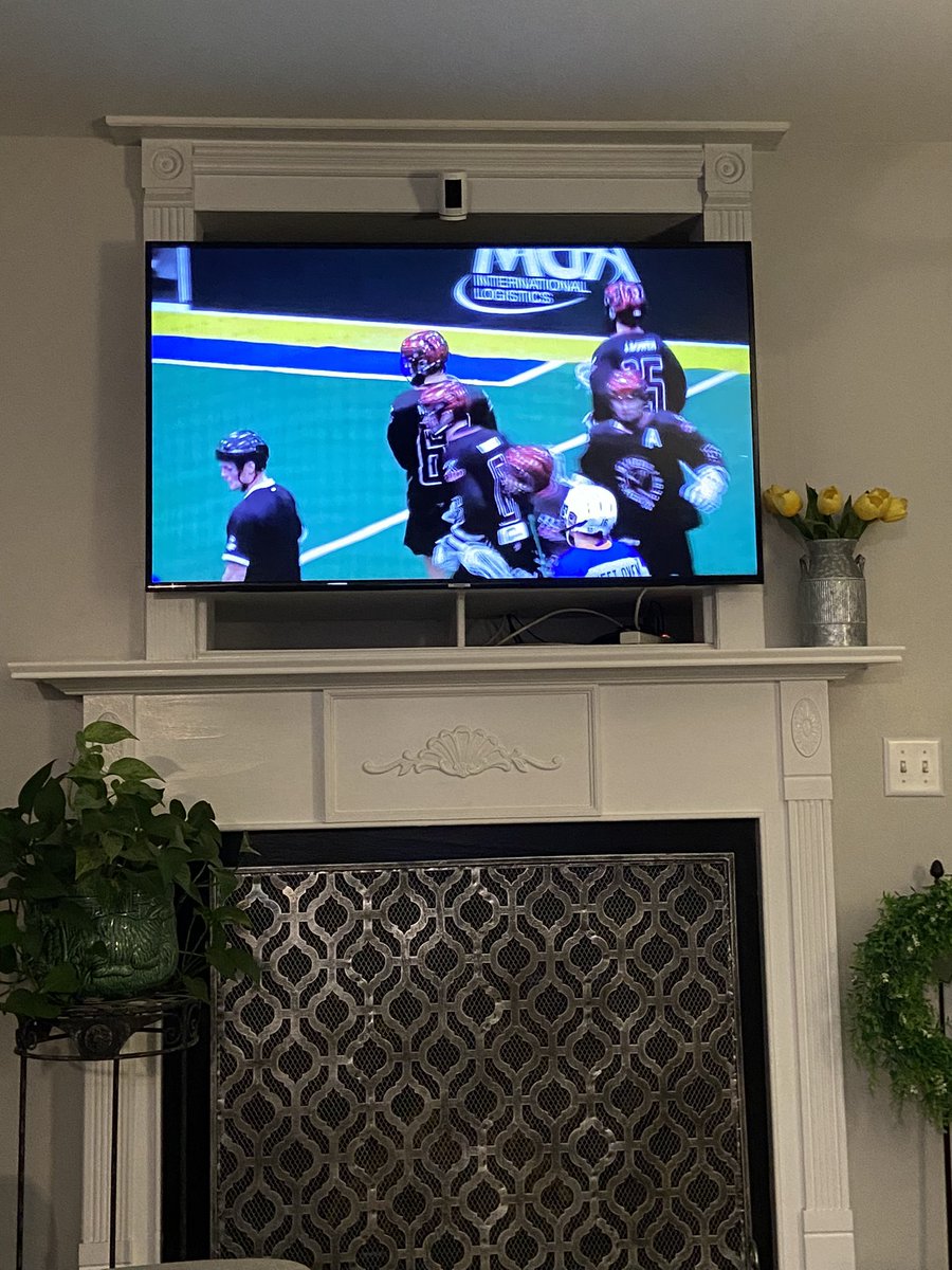 tsnow120972's tweet photo. @MinersLacrosse @BeachesJrA @TheMintoCup @RMLaxL @TheOJLL Let’s go! Cheering on from Wendell NC! Go Georgie!! https://t.co/lOipF1SlIE