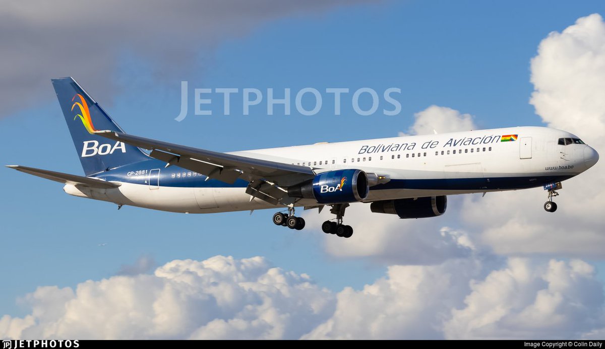 vuelosdiarios's tweet photo. [Vuelo OB 708] 25/8 (Boliviana de Aviación) llevó en la ruta Santa Cruz de la Sierra (VVI) 🇧🇴 - Buenos Aires (EZE) 🇦🇷 194 PAX en un Boeing 767-300(ER) (CP-2881). Asientos: 225. Configuración: C10Y215. Ocupación: 86,22%. Duración: 2 horas y 30 minutos. Edad del avión: 27.7 años https://t.co/7h8Phf6HKP